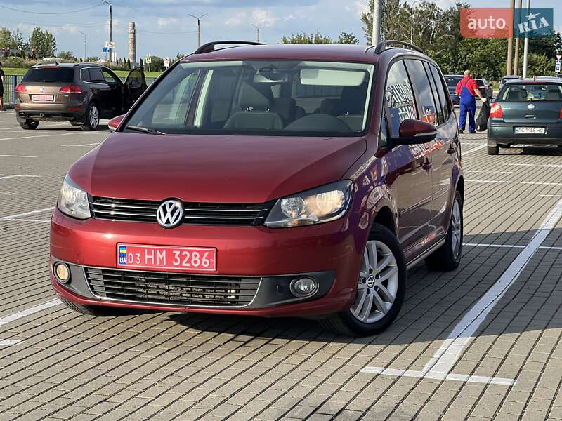 Volkswagen Touran 2012