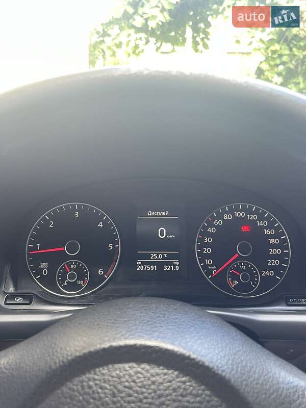 Мінівен Volkswagen Touran 2011 в Рава-Руській