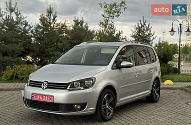 Мінівен Volkswagen Touran 2011 в Івано-Франківську