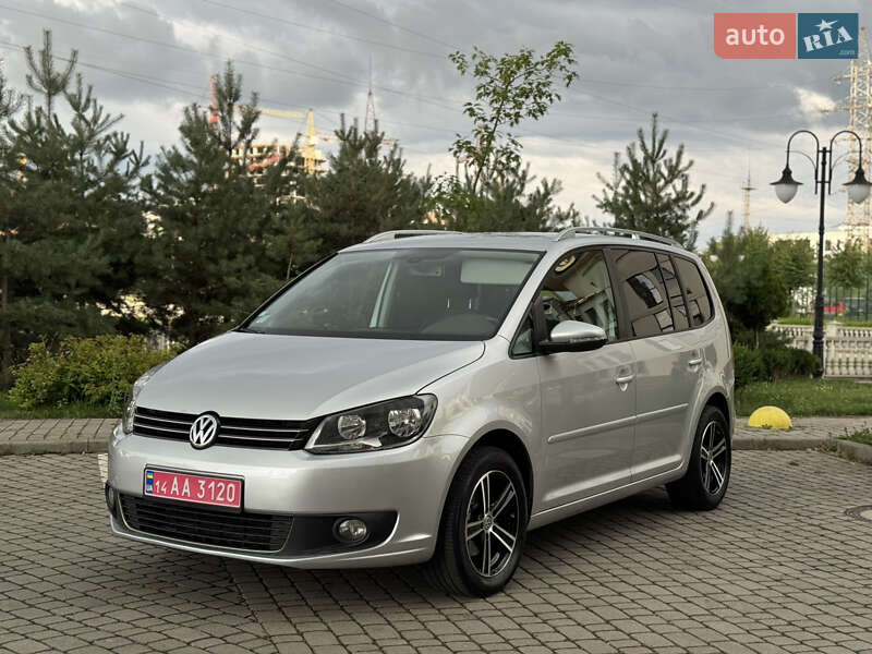 Volkswagen Touran 2011