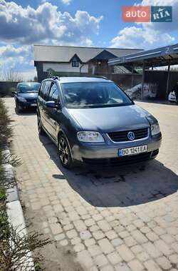 Минивэн Volkswagen Touran 2003 в Подволочиске