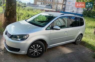 Мінівен Volkswagen Touran 2011 в Калуші