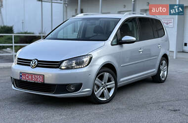 Мінівен Volkswagen Touran 2011 в Вінниці