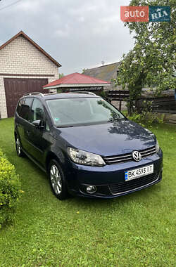 Минивэн Volkswagen Touran 2012 в Чигирине