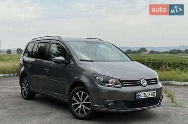 Минивэн Volkswagen Touran 2011 в Радивилове