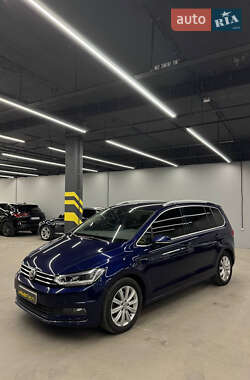 Мікровен Volkswagen Touran 2019 в Кропивницькому