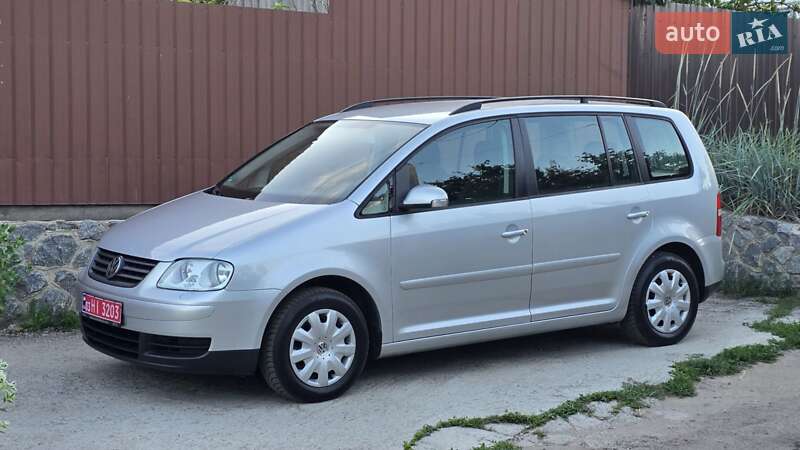 Минивэн Volkswagen Touran 2006 в Полтаве