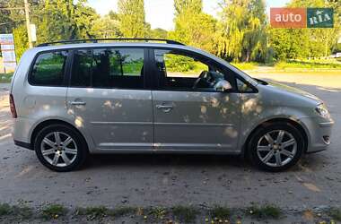 Минивэн Volkswagen Touran 2007 в Виннице