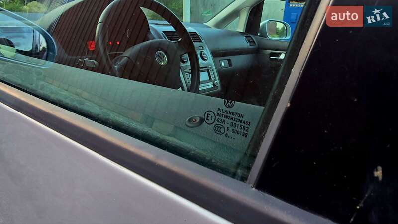 Минивэн Volkswagen Touran 2007 в Полтаве
