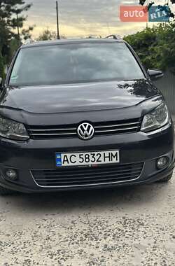 Минивэн Volkswagen Touran 2011 в Луцке