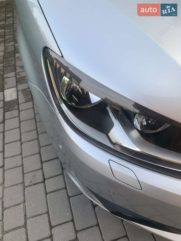 Мінівен Volkswagen Touran 2013 в Рава-Руській