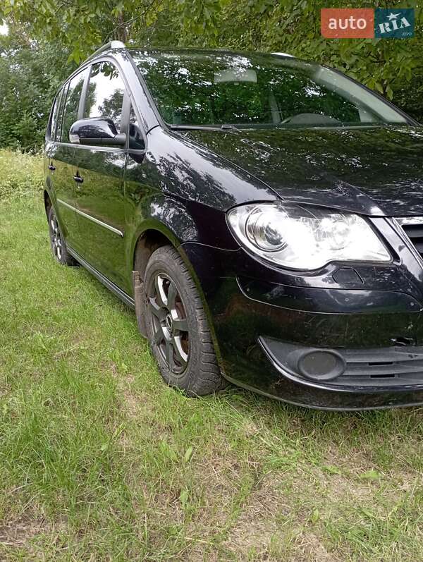 Минивэн Volkswagen Touran 2007 в Коломые