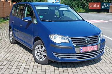 Минивэн Volkswagen Touran 2010 в Красилове