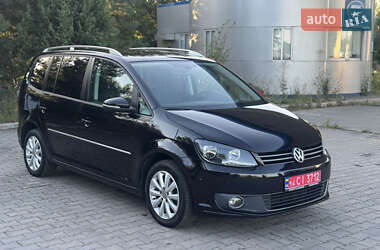 Минивэн Volkswagen Touran 2014 в Львове