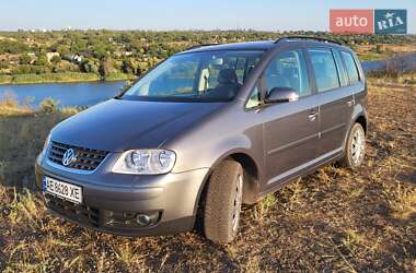 Мінівен Volkswagen Touran 2006 в Кривому Розі