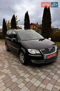 Мінівен Volkswagen Touran 2008 в Сарнах
