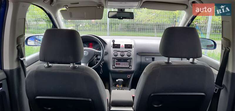 Минивэн Volkswagen Touran 2007 в Днепре