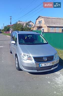 Минивэн Volkswagen Touran 2007 в Василькове