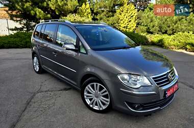 Минивэн Volkswagen Touran 2008 в Полтаве