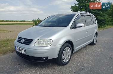 Мінівен Volkswagen Touran 2004 в Бродах