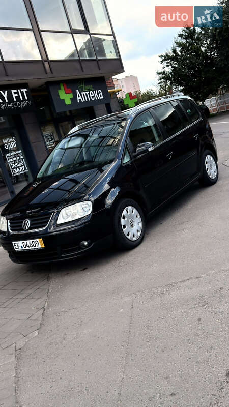 Volkswagen Touran 2006