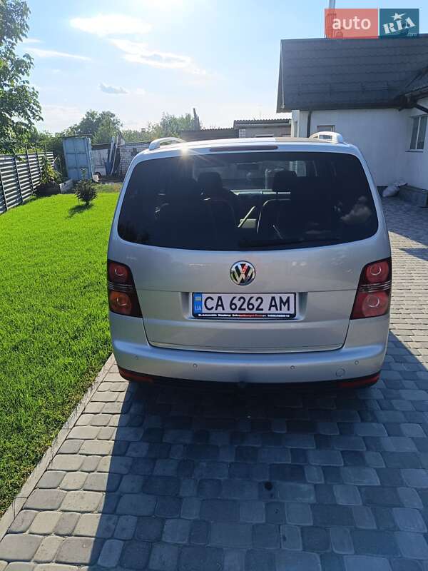 Минивэн Volkswagen Touran 2008 в Черкассах фото 3 Минивэн Volkswagen Touran 2008 в Черкассах