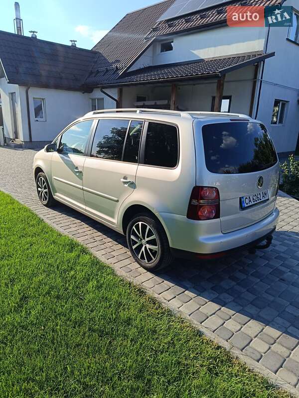 Минивэн Volkswagen Touran 2008 в Черкассах фото 35 Минивэн Volkswagen Touran 2008 в Черкассах