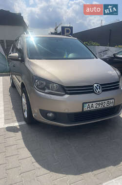 Мінівен Volkswagen Touran 2013 в Києві