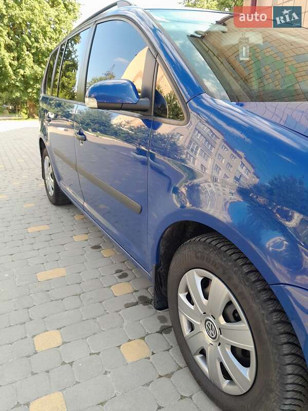 Минивэн Volkswagen Touran 2004 в Тернополе