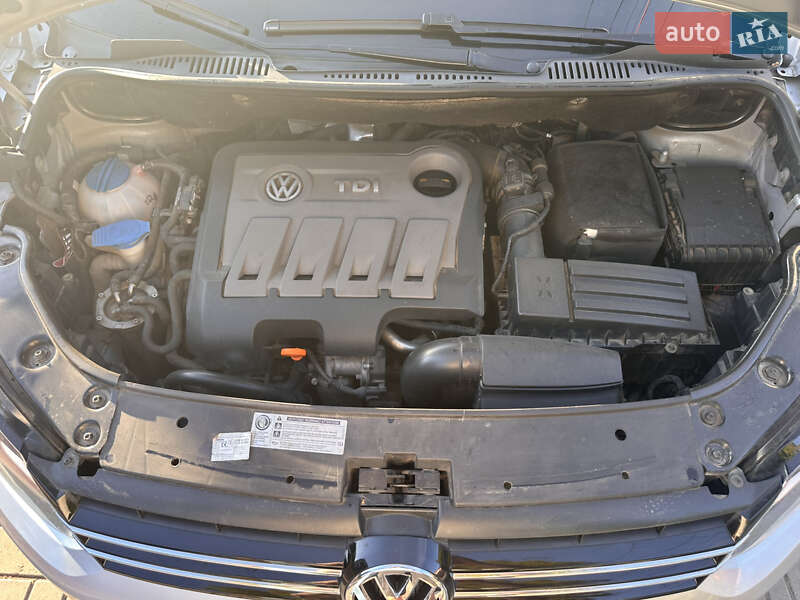 Мінівен Volkswagen Touran 2013 в Могилів-Подільському
