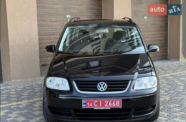 Минивэн Volkswagen Touran 2006 в Могилев-Подольске
