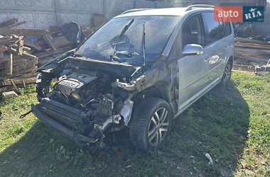 Минивэн Volkswagen Touran 2008 в Коростышеве