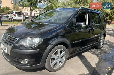 Минивэн Volkswagen Touran 2008 в 