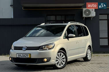 Минивэн Volkswagen Touran 2013 в Кременце