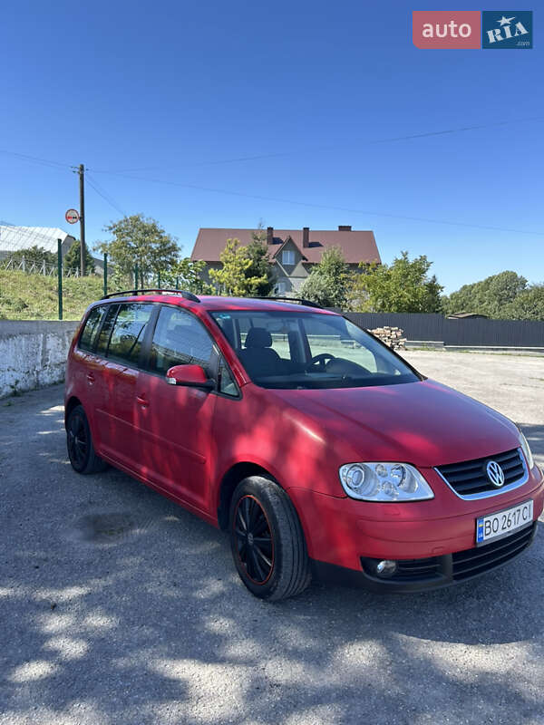 Мінівен Volkswagen Touran 2006 в Підволочиську