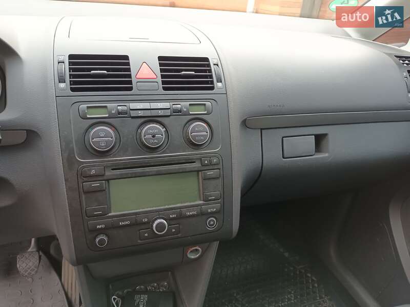 Мінівен Volkswagen Touran 2006 в Бердичеві фото 11 Мінівен Volkswagen Touran 2006 в Бердичеві