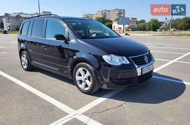 Минивэн Volkswagen Touran 2008 в 