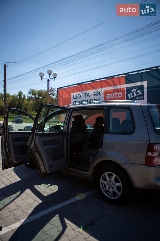 Минивэн Volkswagen Touran 2008 в Виннице фото 18 Минивэн Volkswagen Touran 2008 в Виннице