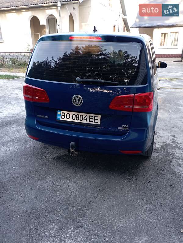 Минивэн Volkswagen Touran 2011 в Тернополе