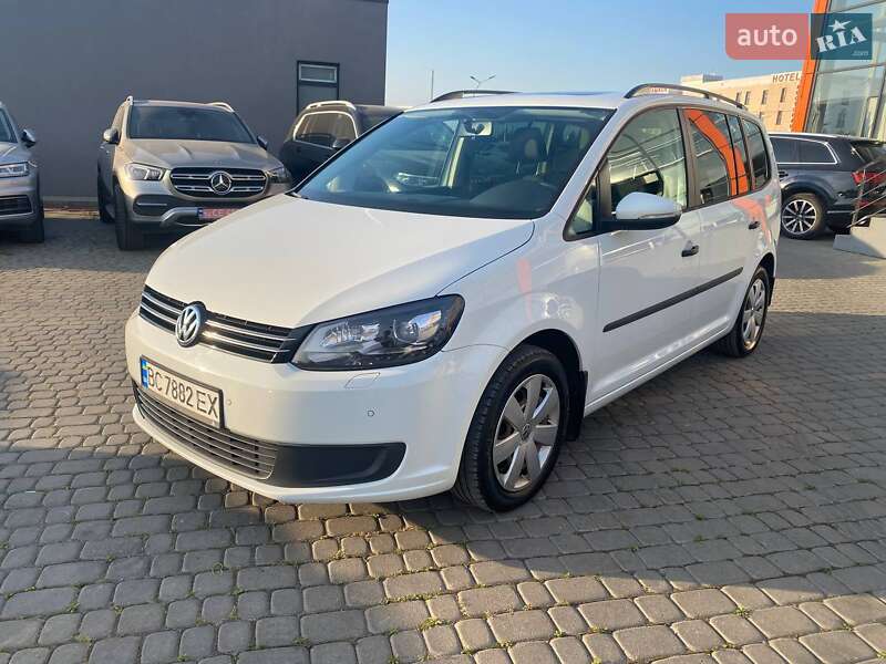 Мінівен Volkswagen Touran 2015 в Львові фото 3 Мінівен Volkswagen Touran 2015 в Львові