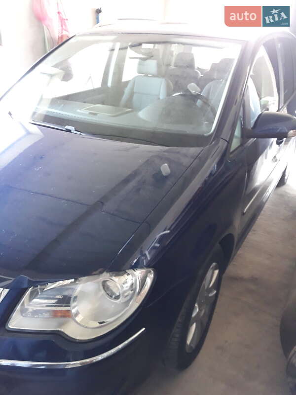 Мінівен Volkswagen Touran 2007 в Сокалі