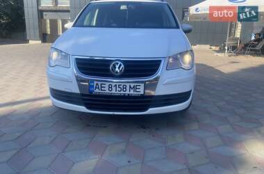 Минивэн Volkswagen Touran 2010 в Одессе