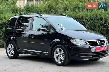 Минивэн Volkswagen Touran 2008 в Умани