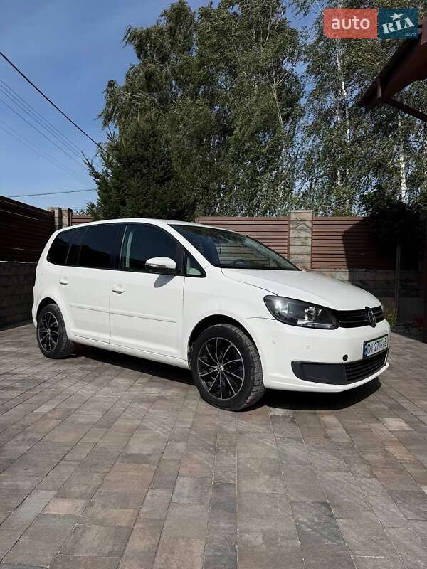 Volkswagen Touran 2011 Volkswagen Touran 2011