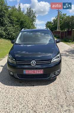 Мінівен Volkswagen Touran 2010 в Нетішині