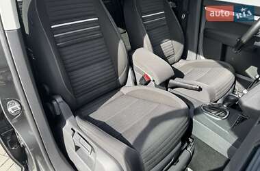 Минивэн Volkswagen Touran 2015 в 