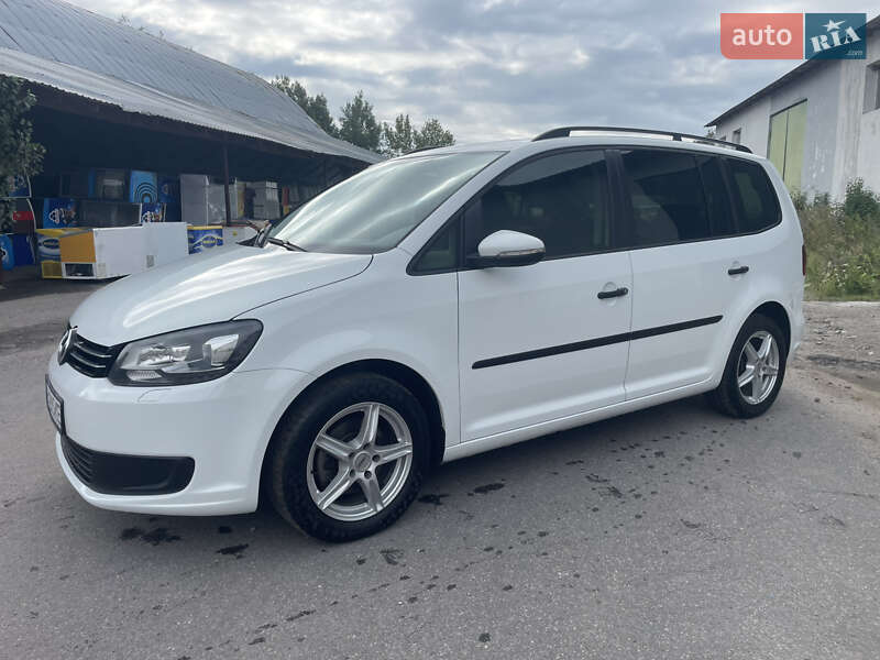 Volkswagen Touran 2015