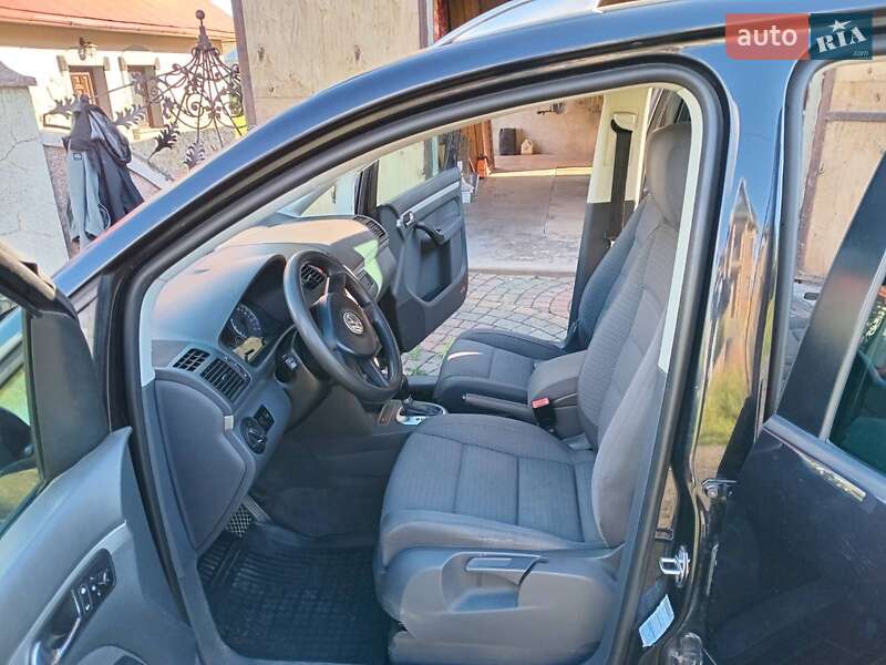 Минивэн Volkswagen Touran 2004 в Черновцах фото 12 Минивэн Volkswagen Touran 2004 в Черновцах