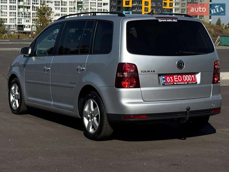 Мінівен Volkswagen Touran 2009 в Чернігові фото 2 Мінівен Volkswagen Touran 2009 в Чернігові