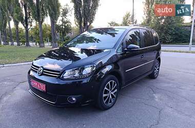 Минивэн Volkswagen Touran 2013 в Киеве